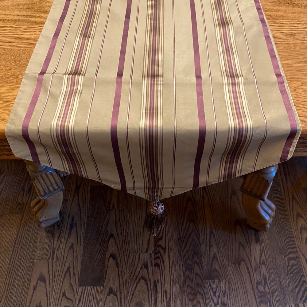 Custom Table Runner - image 1